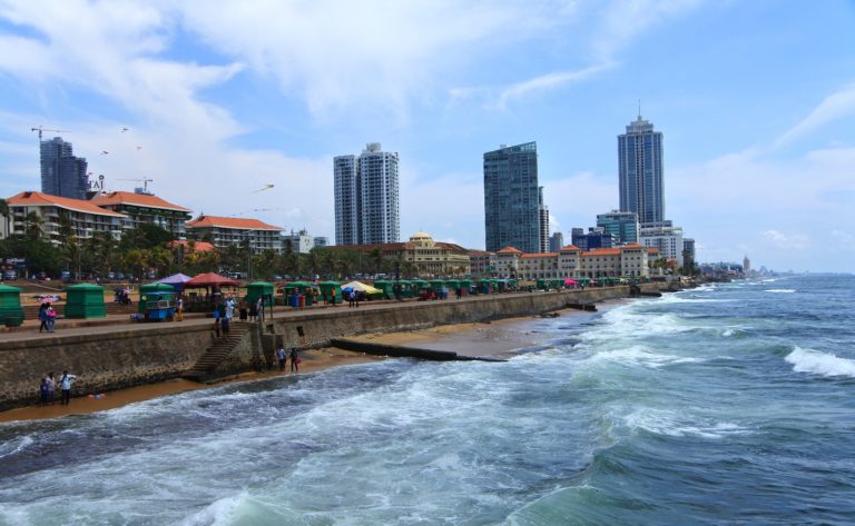 Colombo – Între Haos și Repaus